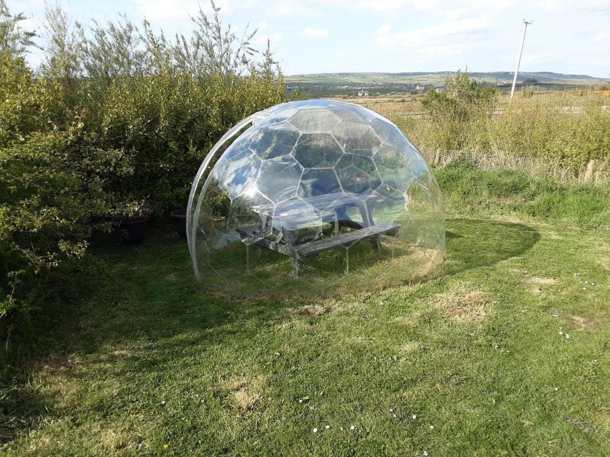 The Rainbow Pod Villa Milltown Malbay Buitenkant foto